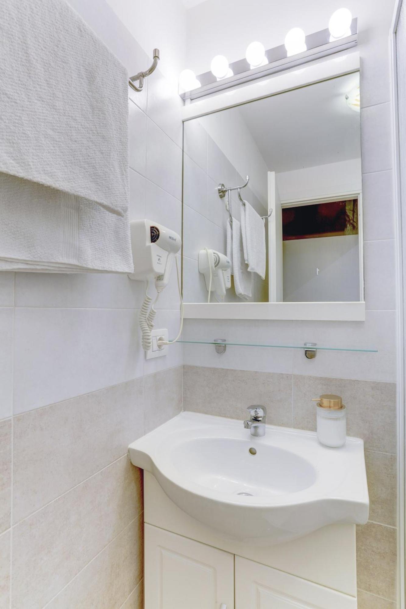 Holiday Sunny Roma B&B Екстер'єр фото